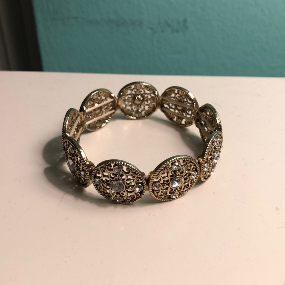 Gold bracelet